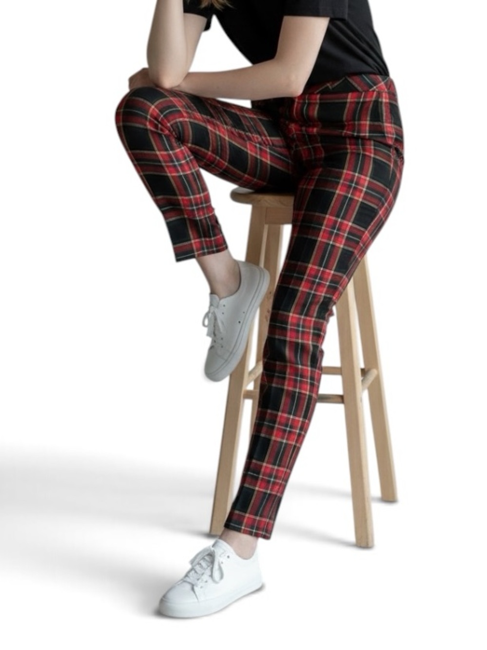 Trina Turk Red Scottish Tartan Holiday Plaid Pants 00